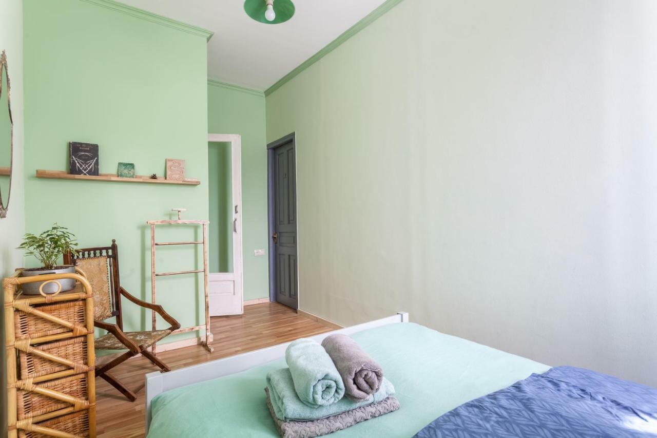 Vagabond B&B Тбилиси Екстериор снимка
